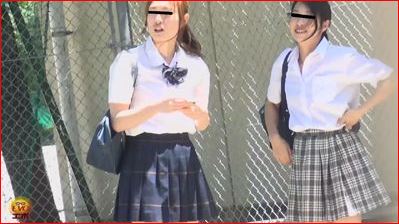 仲の良い女子高生二人がこれからオシッコします♪ 仲の良い女子高生二人がこれからオシッコします♪